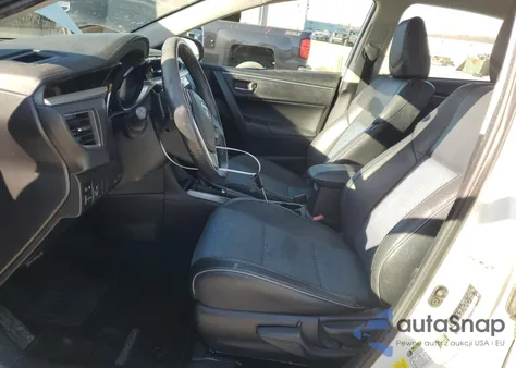 2015 Toyota Corolla L z USA, uszkodzony, nr VIN 2T1BURHE8FC295560